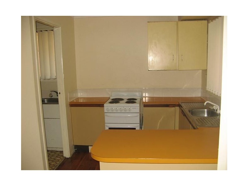 136 Helicia Road, Macquarie Fields NSW 2564