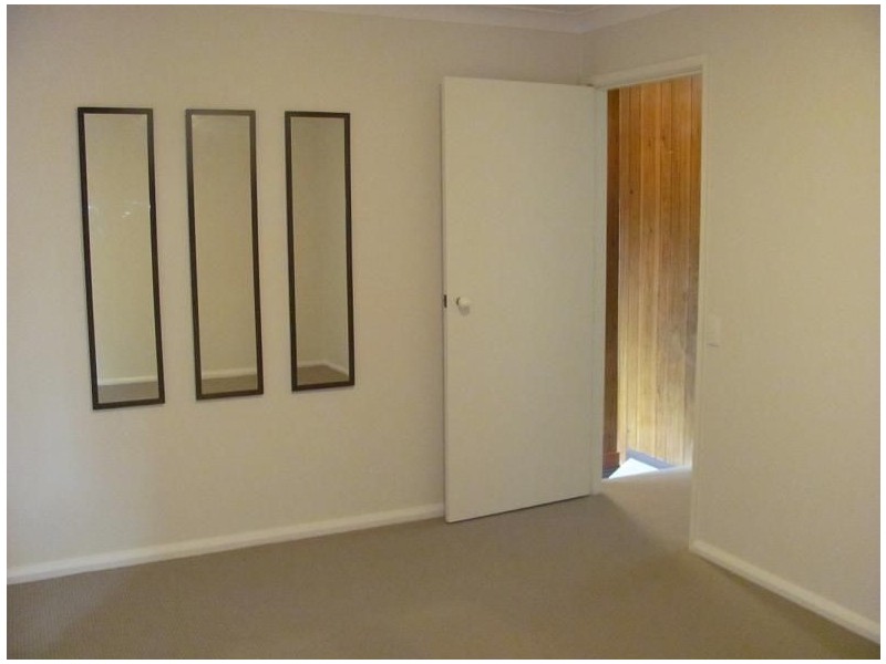 10/15-19 Fourth Avenue, Macquarie Fields NSW 2564