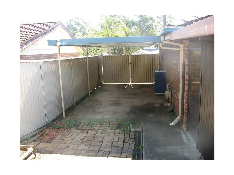 27 Delaunay Street, Ingleburn NSW 2565