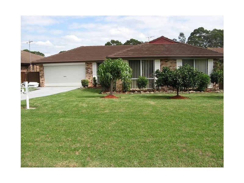 12 Kerema Place, Glenfield NSW 2167