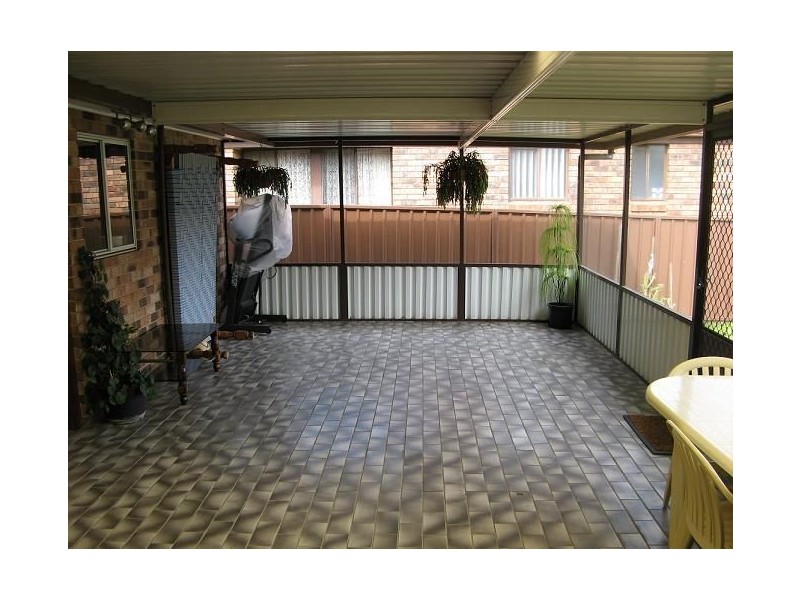 12 Kerema Place, Glenfield NSW 2167