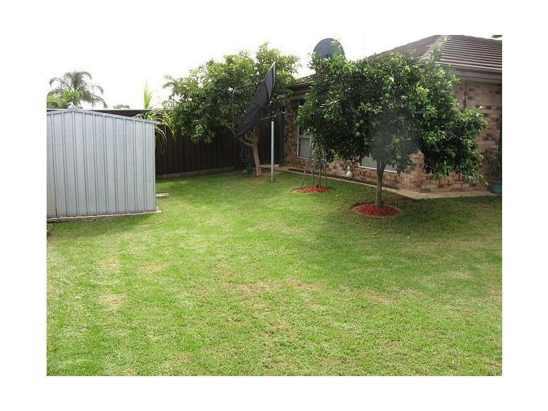 12 Kerema Place, Glenfield NSW 2167
