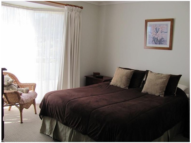 83 Lancia Drive, Ingleburn NSW 2565