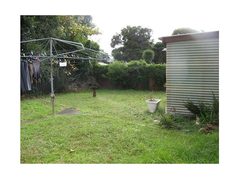 10 Palmer Street, Ingleburn NSW 2565