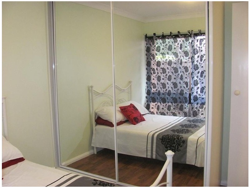 12/15-19 Fourth Avenue, Macquarie Fields NSW 2564