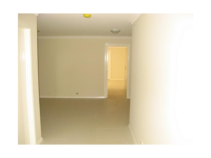 9B Ivanhoe Street, Ingleburn NSW 2565