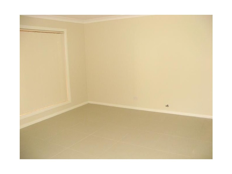 9B Ivanhoe Street, Ingleburn NSW 2565