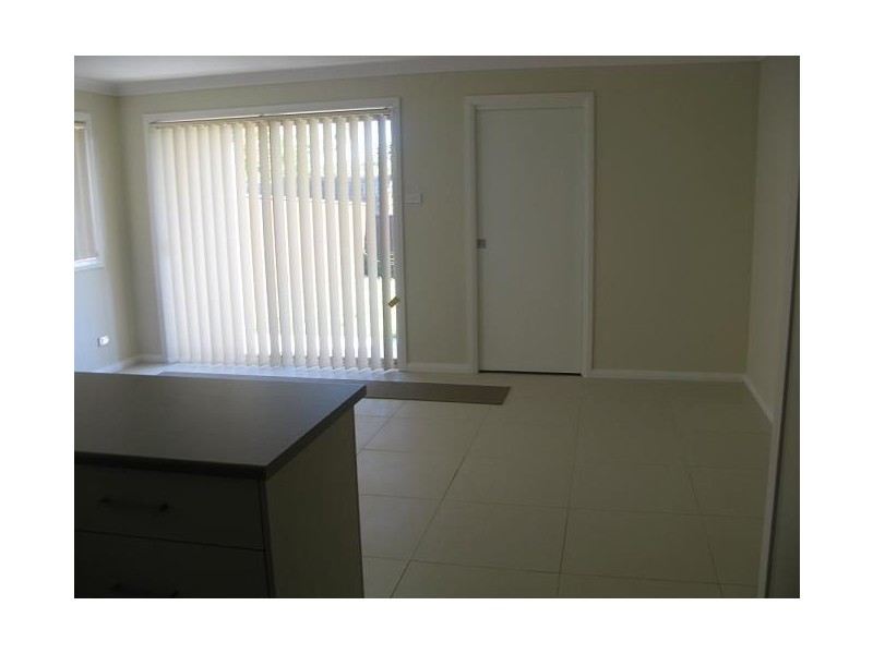 9B Ivanhoe Street, Ingleburn NSW 2565
