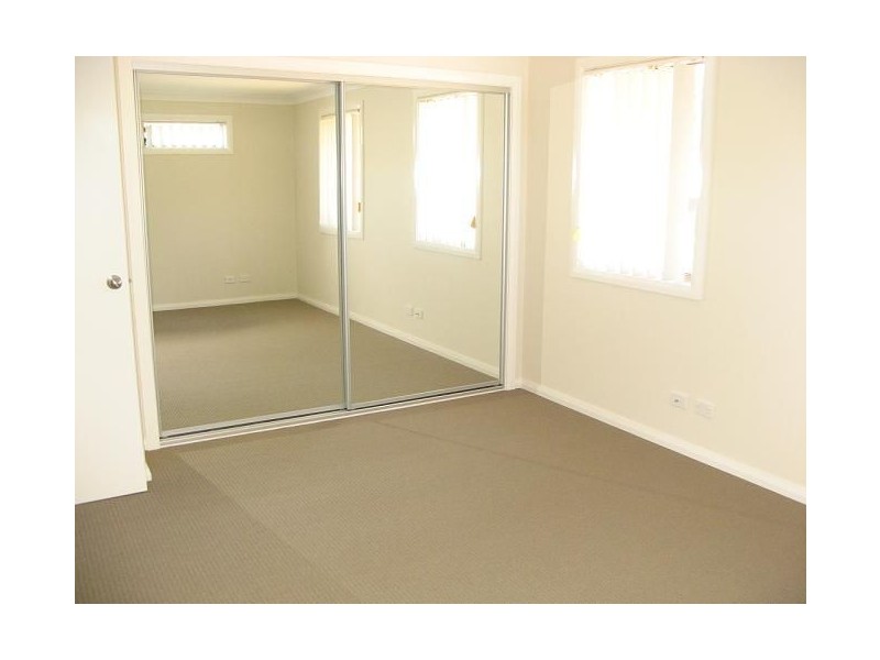 9B Ivanhoe Street, Ingleburn NSW 2565