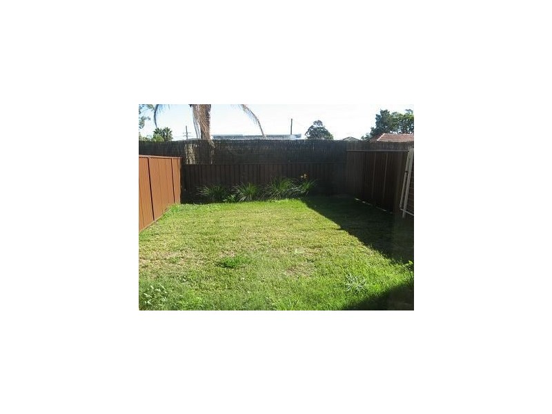 9B Ivanhoe Street, Ingleburn NSW 2565