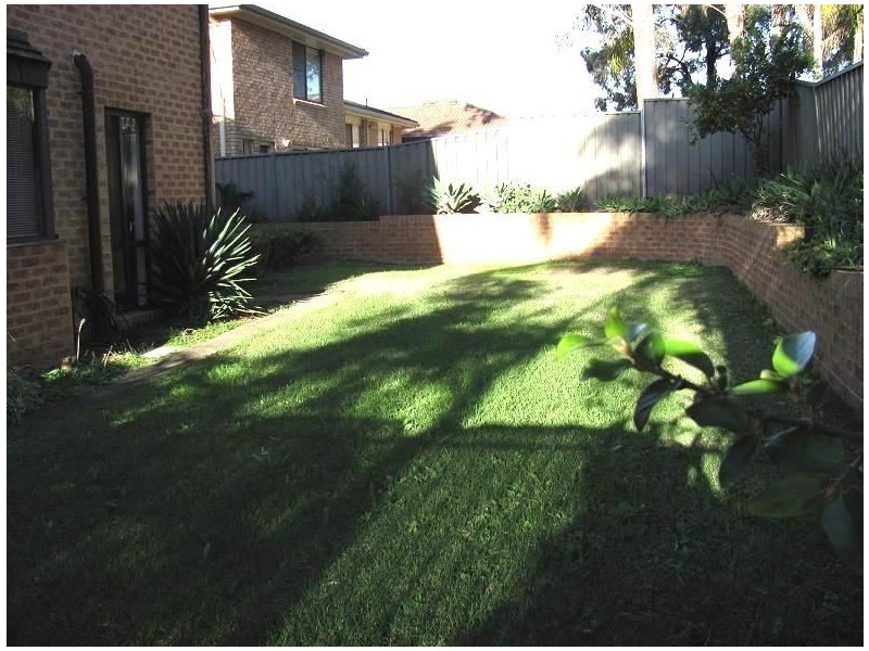 15 Renault Place, Ingleburn NSW 2565