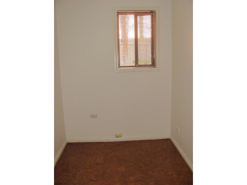 15 Renault Place, Ingleburn NSW 2565