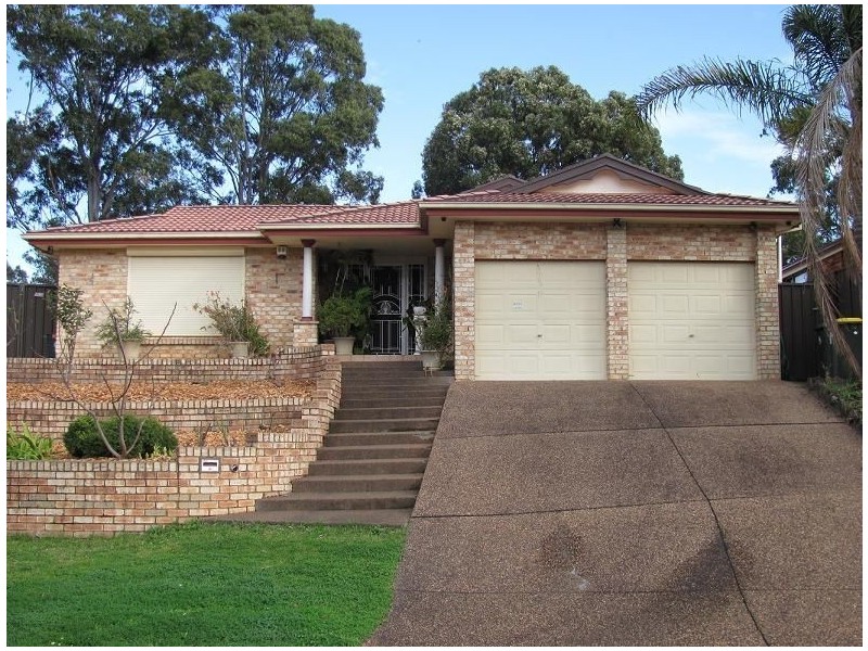 9 Cadillac Place, Ingleburn NSW 2565