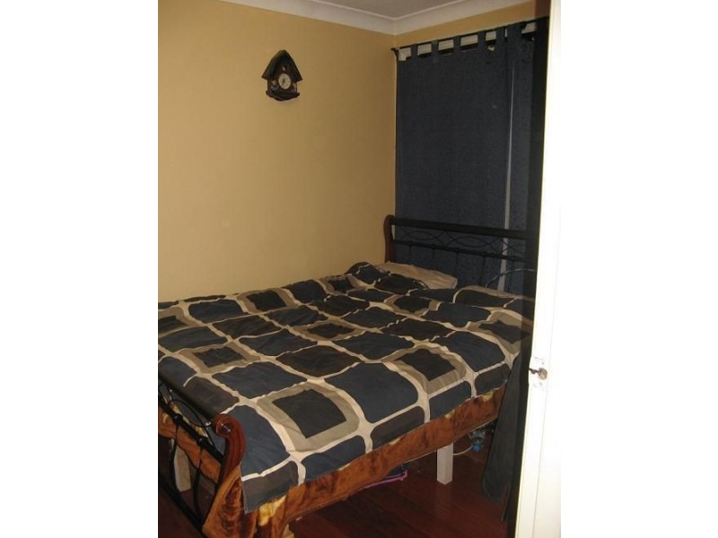 2/8 Redfern Road, Minto NSW 2566