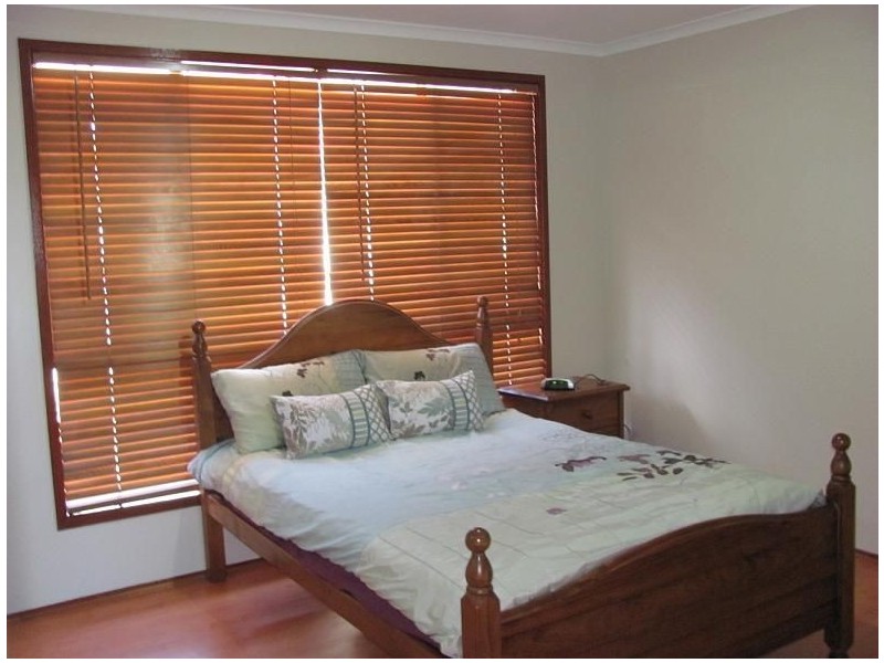 14 Heliodor Place, Eagle Vale NSW 2558