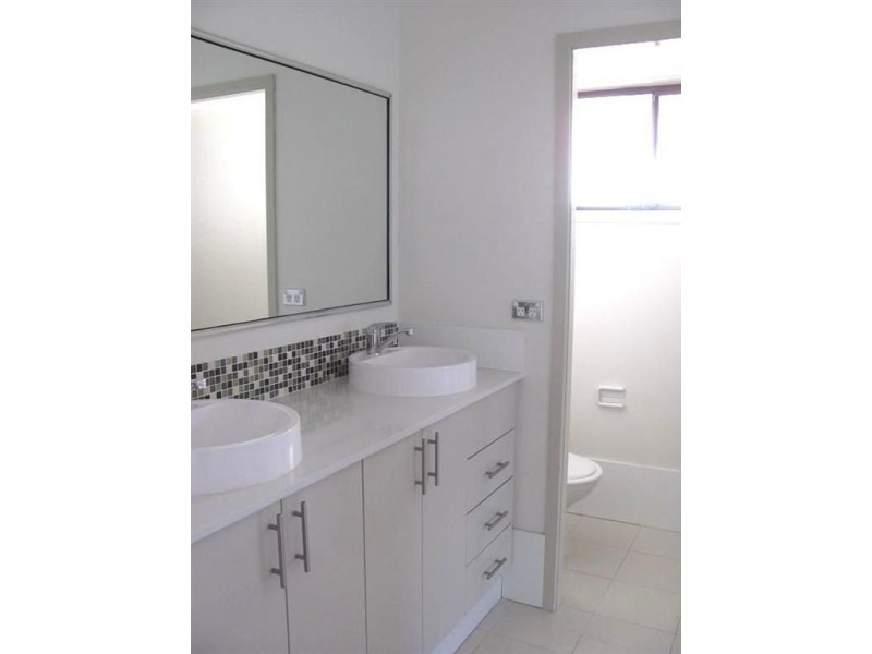 62 Lancia Drive, Ingleburn NSW 2565