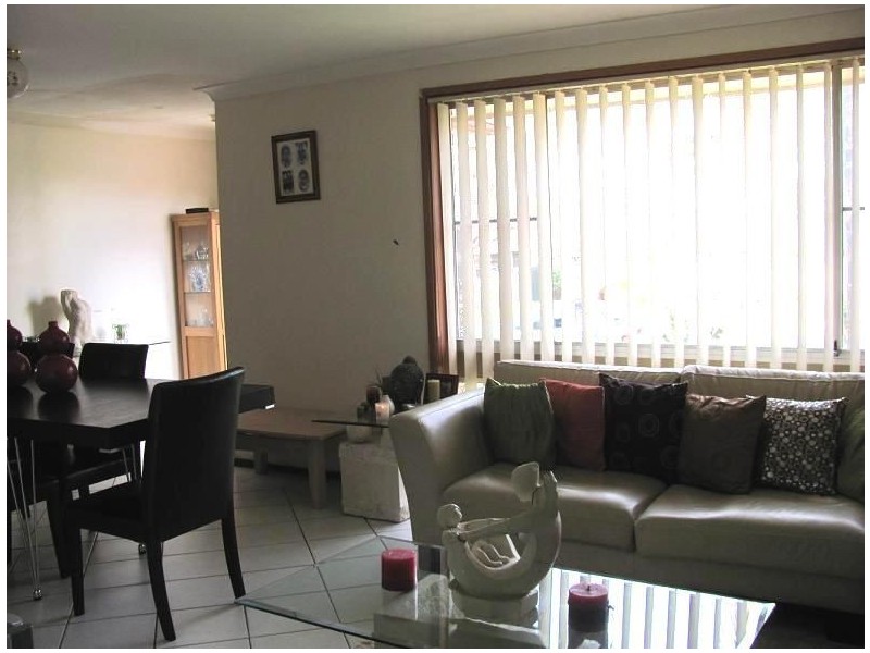 21 Livingstone Avenue, Ingleburn NSW 2565