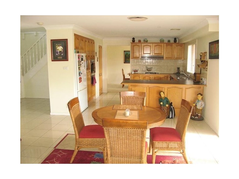 9 Rebellion Way, Macquarie Links NSW 2565