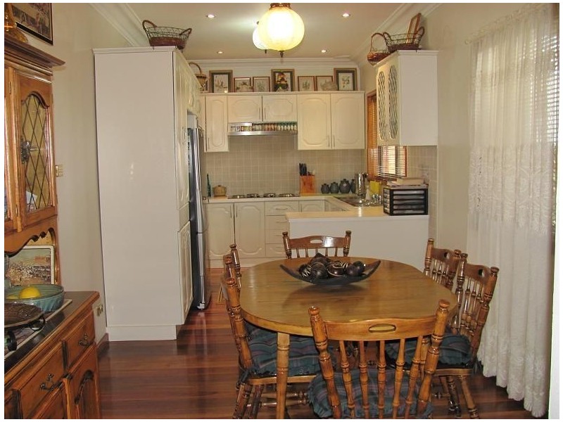 13 Hodkin Place, Ingleburn NSW 2565