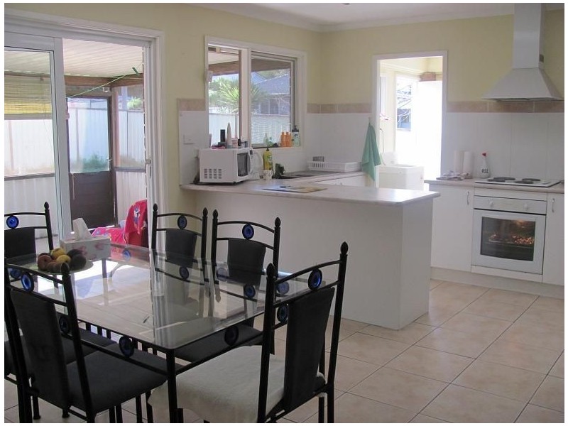 23 Stranraer Drive, St Andrews NSW 2566