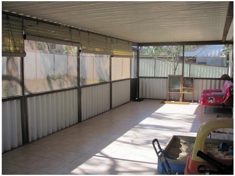 23 Stranraer Drive, St Andrews NSW 2566