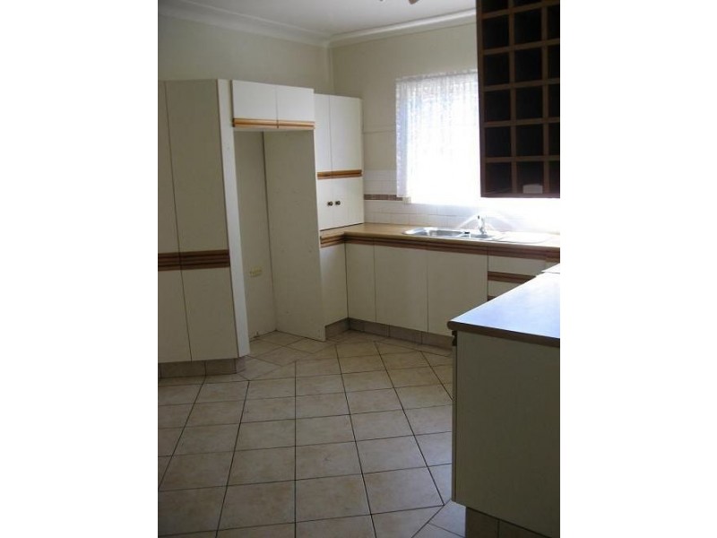 35 Euroka St, Ingleburn NSW 2565