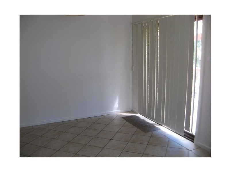 35 Euroka St, Ingleburn NSW 2565