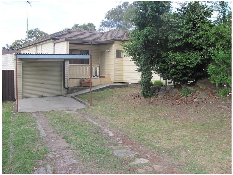 40 Saywell Road, Macquarie Fields NSW 2564