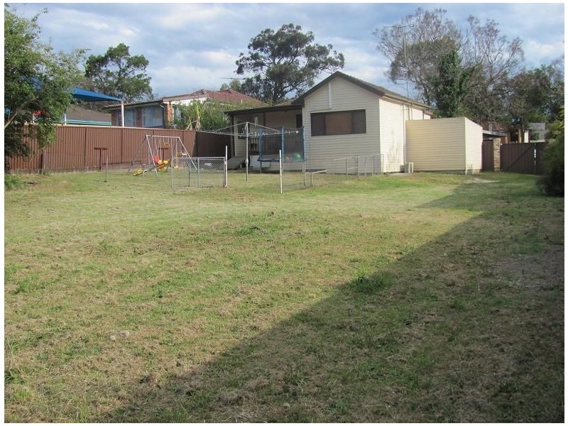 40 Saywell Road, Macquarie Fields NSW 2564
