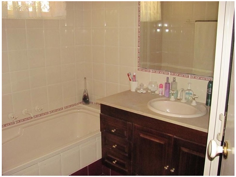 14 O’Malley Place, Glenfield NSW 2167