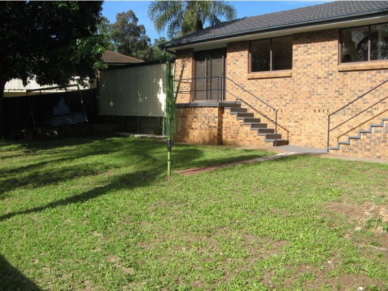 6 Bainbridge Avenue, Ingleburn NSW 2565