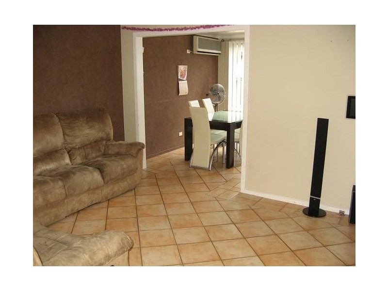 29/4-6 Dotterel Place, Ingleburn NSW 2565