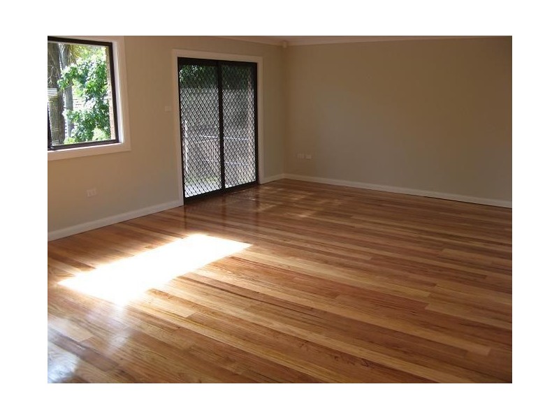 6 Bainbridge Avenue, Ingleburn NSW 2565