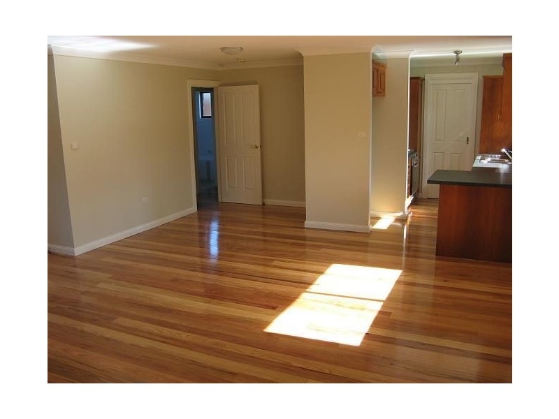 6 Bainbridge Avenue, Ingleburn NSW 2565