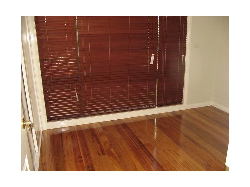 6 Bainbridge Avenue, Ingleburn NSW 2565