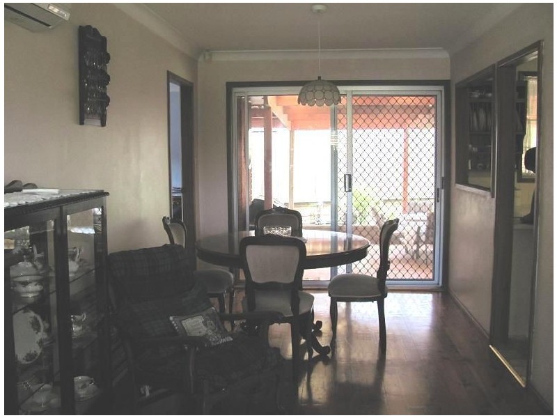 6 Orchard Place, Ingleburn NSW 2565