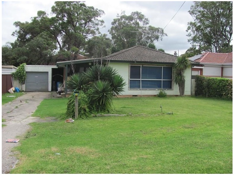 12 Derby Street, Minto NSW 2566