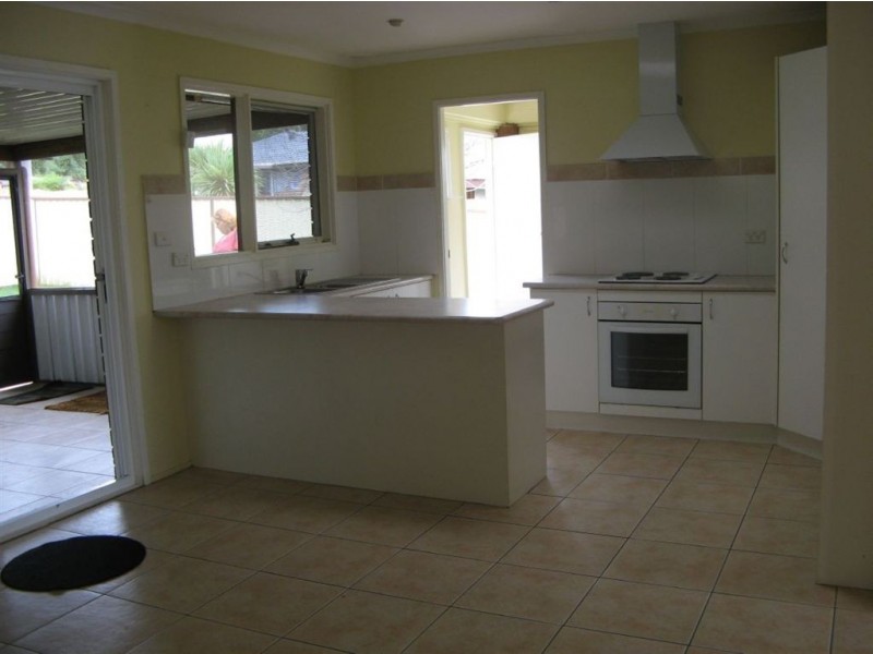 23 Stranraer Drive, St Andrews NSW 2566
