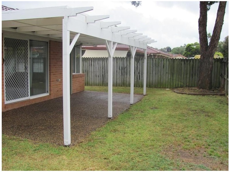 15 Todd Court, Wattle Grove NSW 2173