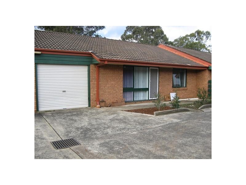 9/64 Macquarie Road, Ingleburn NSW 2565