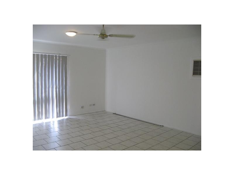 9/64 Macquarie Road, Ingleburn NSW 2565