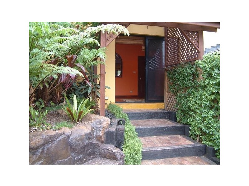 3 Rebellion Way, Macquarie Links NSW 2565