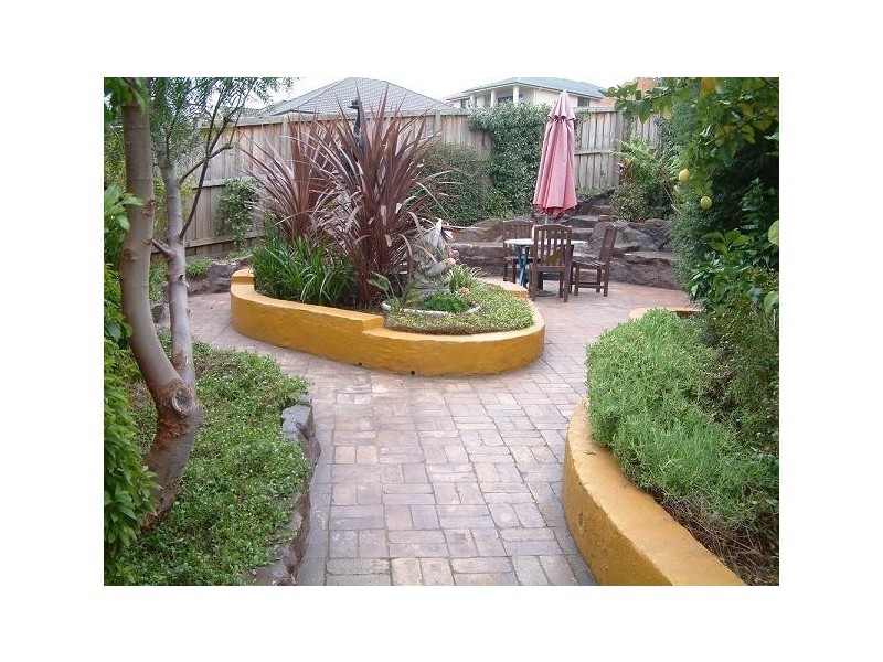 3 Rebellion Way, Macquarie Links NSW 2565