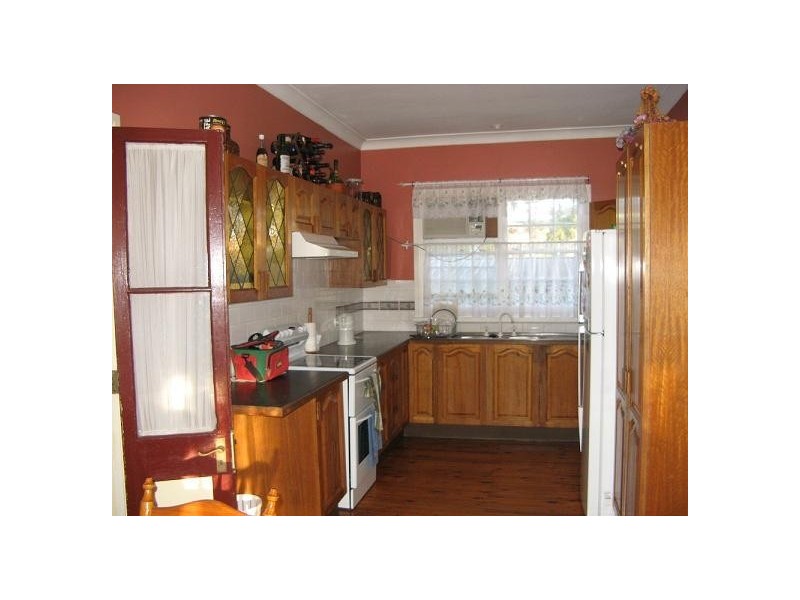 28 Gordon Ave, Ingleburn NSW 2565