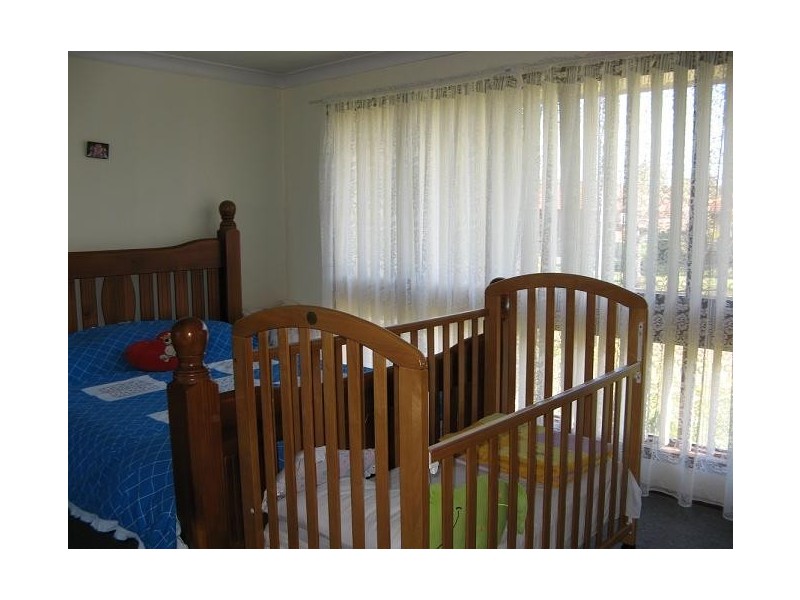 10 Whistler Place, Ingleburn NSW 2565