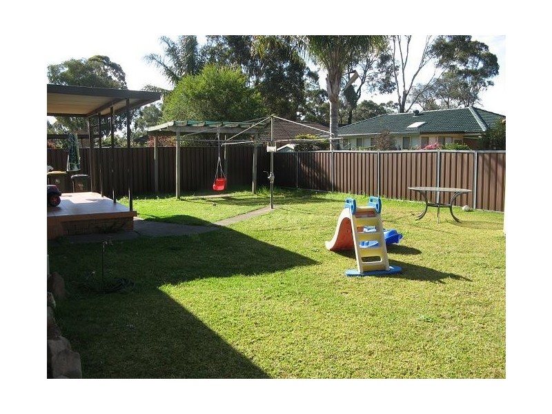 10 Whistler Place, Ingleburn NSW 2565