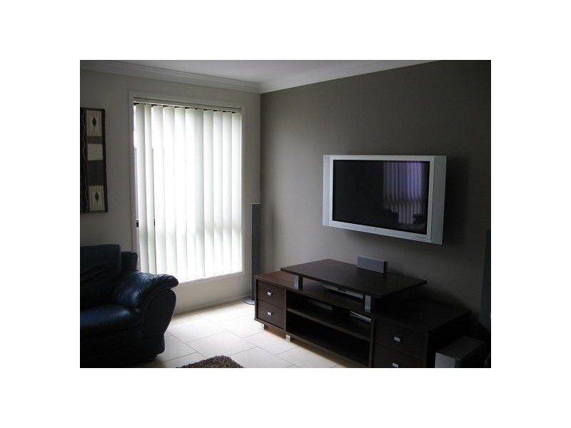 75B Carlisle Street, Ingleburn NSW 2565