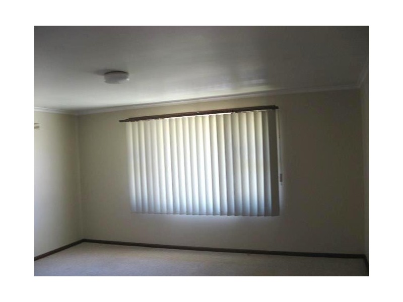 1 Kookaburra Street, Ingleburn NSW 2565