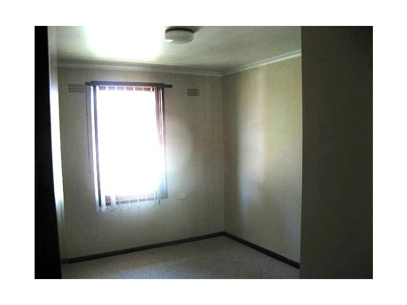 1 Kookaburra Street, Ingleburn NSW 2565