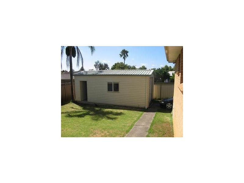 38 Harrow Road, Glenfield NSW 2167